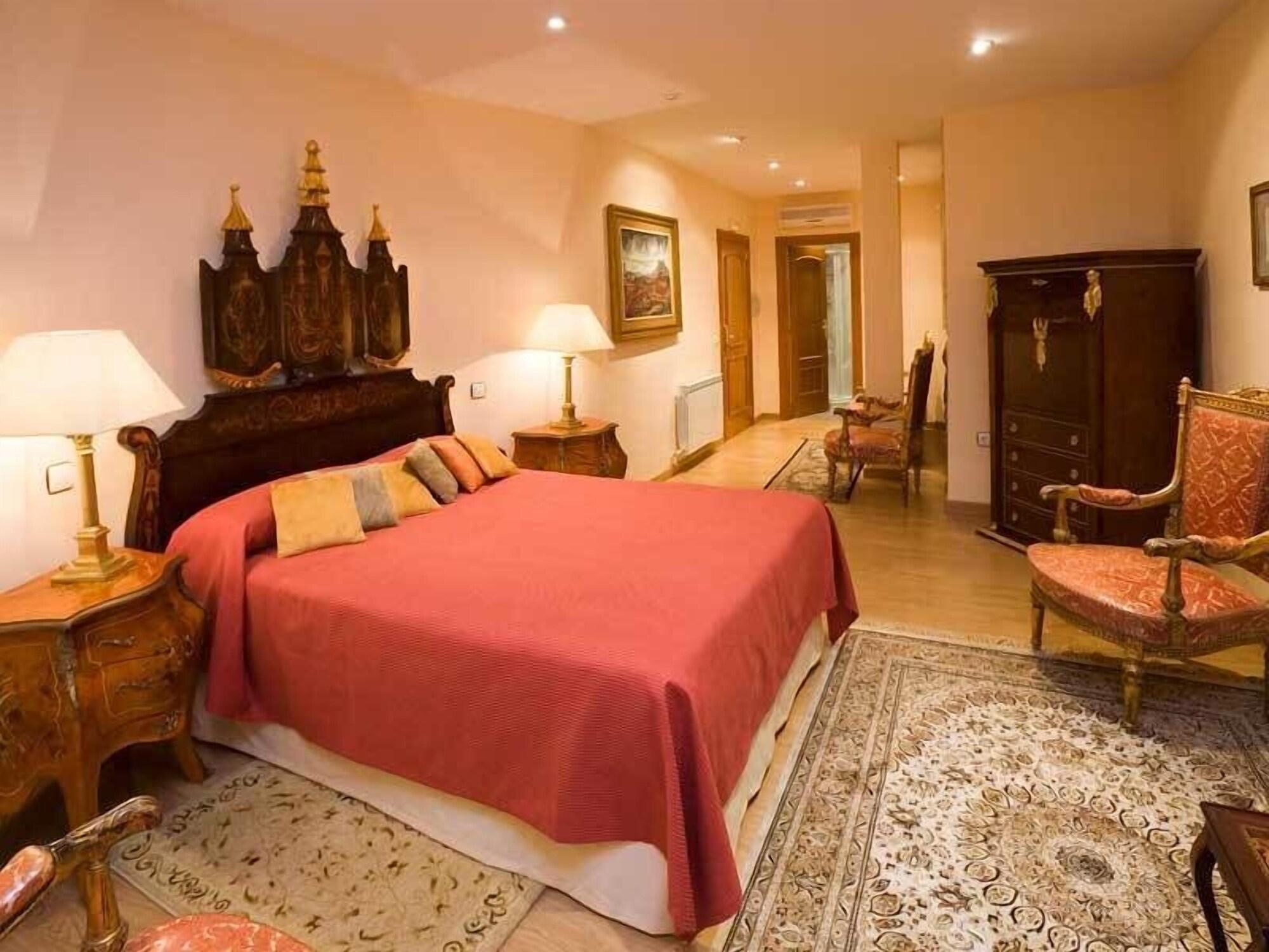 Residencia Real Del Castillo De Curiel Curiel de Duero Esterno foto