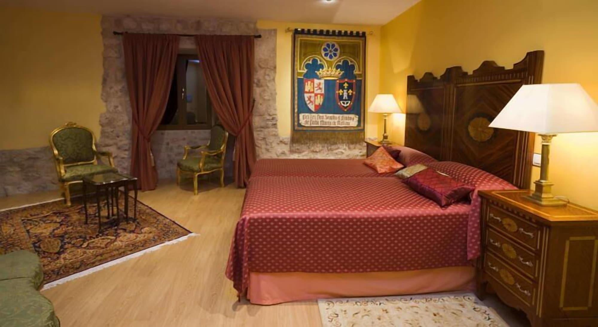Residencia Real Del Castillo De Curiel Curiel de Duero Esterno foto