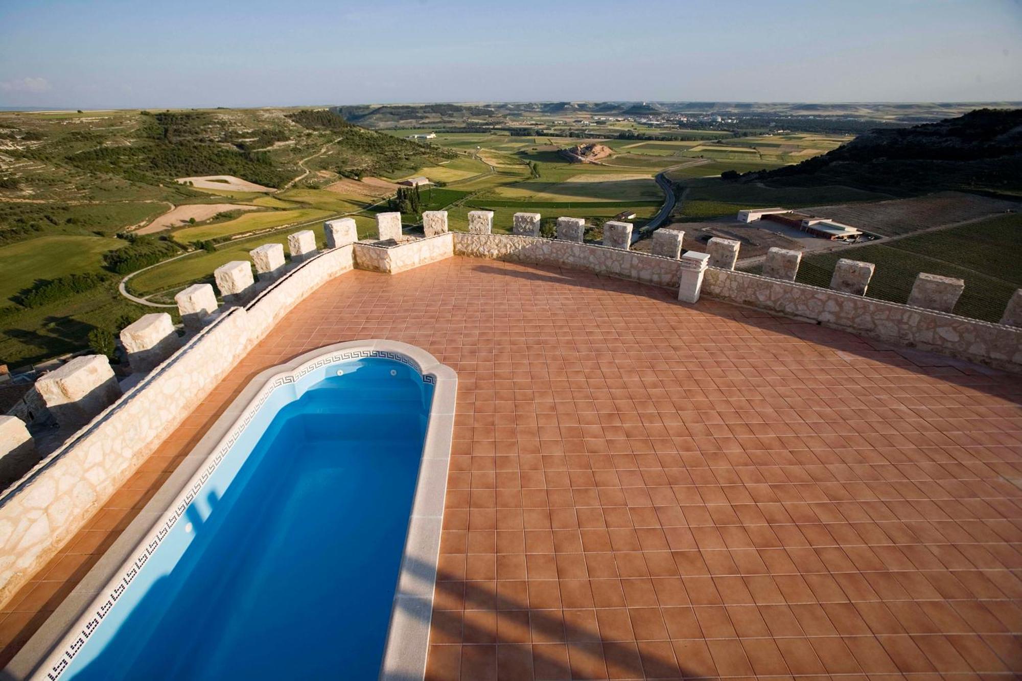 Residencia Real Del Castillo De Curiel Curiel de Duero Esterno foto
